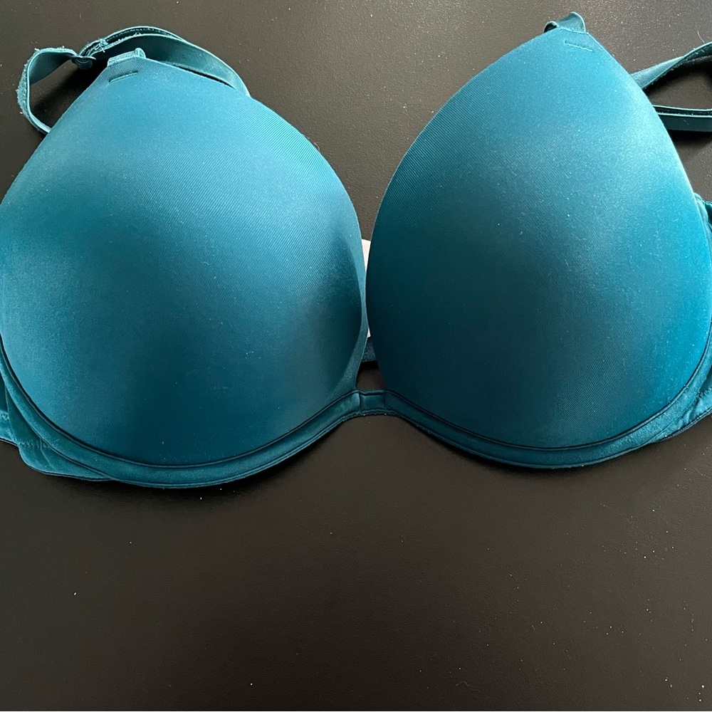 VS PINK Wear Everywhere Super Push Up Turquoise 36D